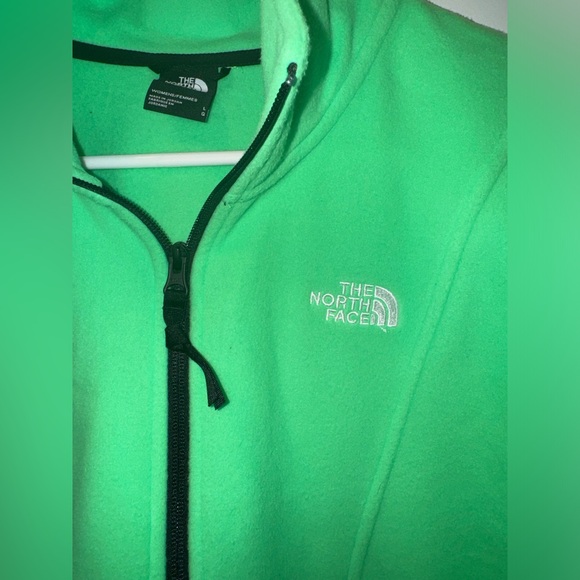 THE NORTH FACE TKA Attitude 1/4 Zip Fleece - Chlorophyll Green - size L - Picture 2 of 12